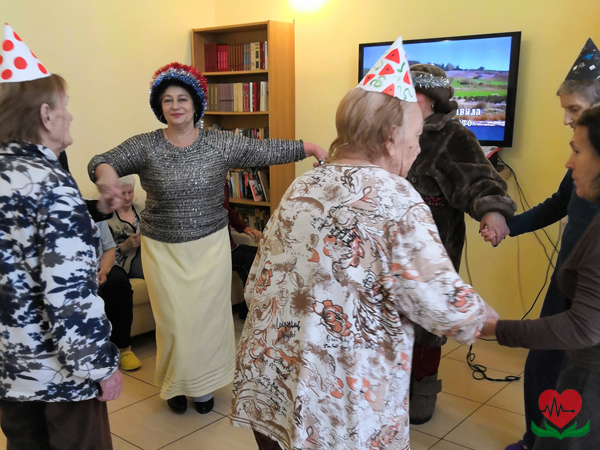 Проводы осени в пансионате для пожилых людей в Москве