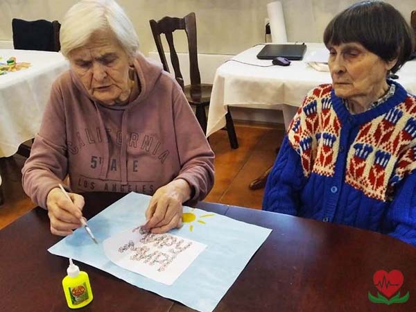День мира в пансионате для пожилых людей в Москве