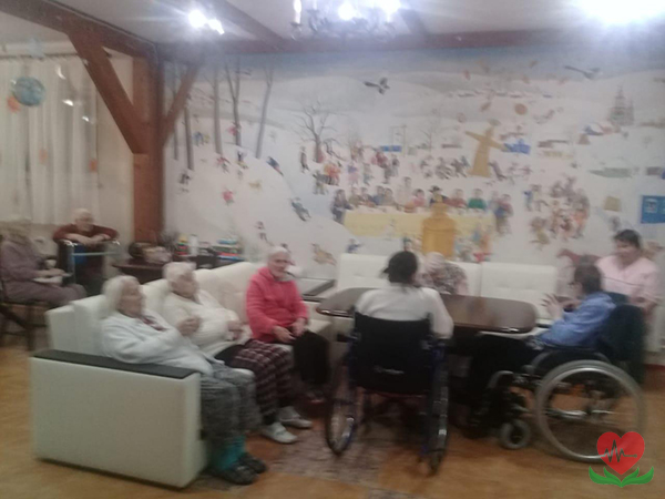 День психологического здоровья в пансионате для пожилых людей в деменцией